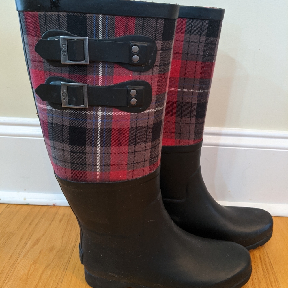 Ugg Rainboots